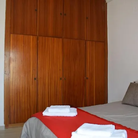 βeachfront Apartment, Next To Chania Center & Old Harbor! Apartman *