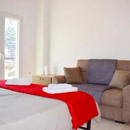 Lejlighed βeachfront Apartment, Next To Chania Center & Old Harbor! *